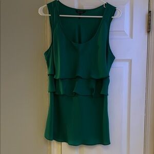 Green Sleeveless Layered Top